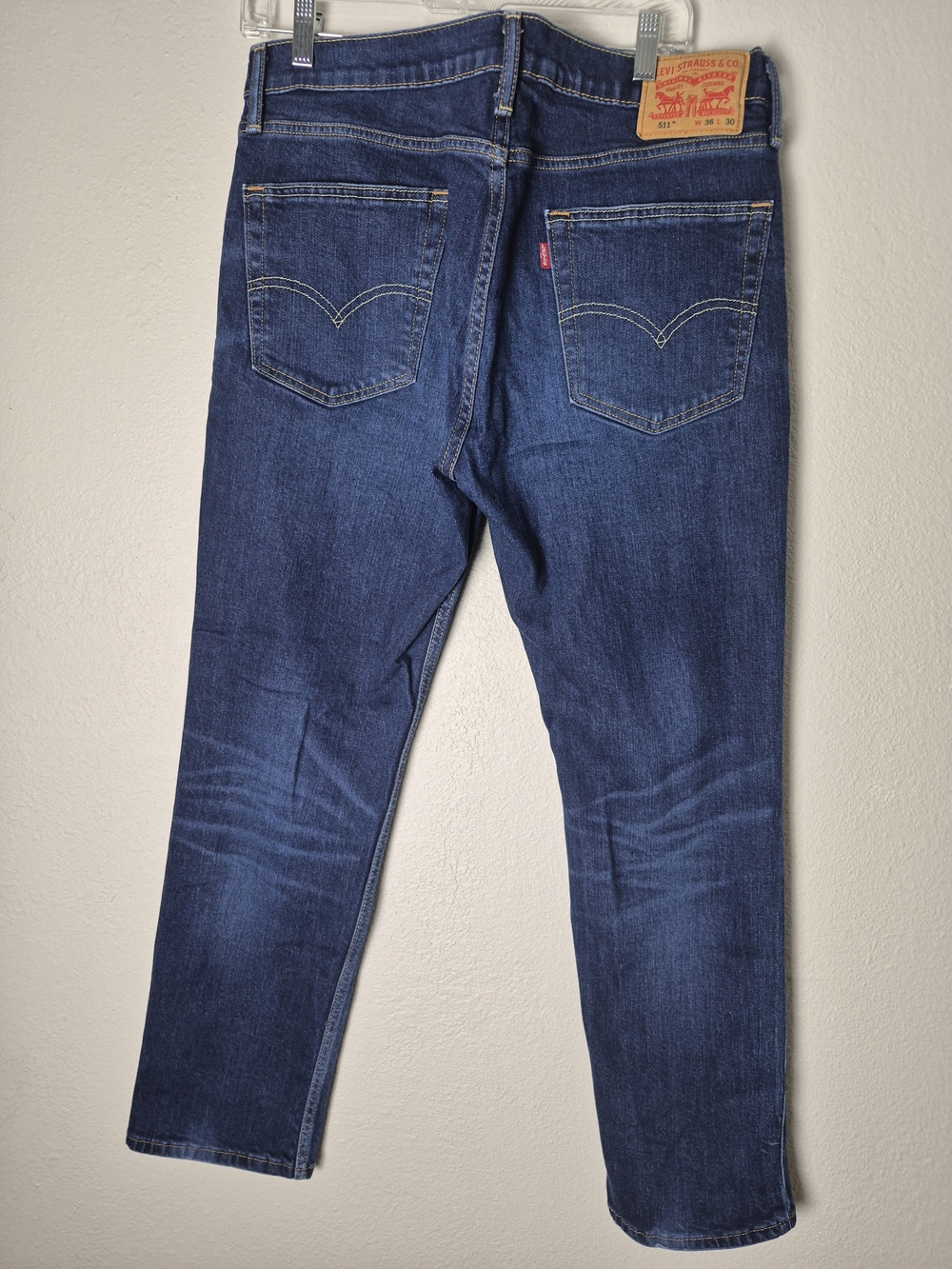 Levi's 511 Men’s Indigo Straight Slim Jeans. Size W36 L30
